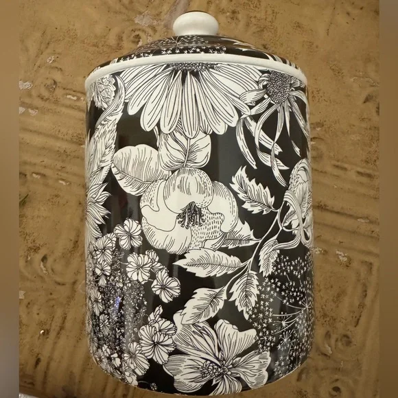 Liberty of London x Target Stoneware Canister - Picture 8 of 8